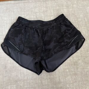 Lightly worn, low rise hotty hot 2.5 inch